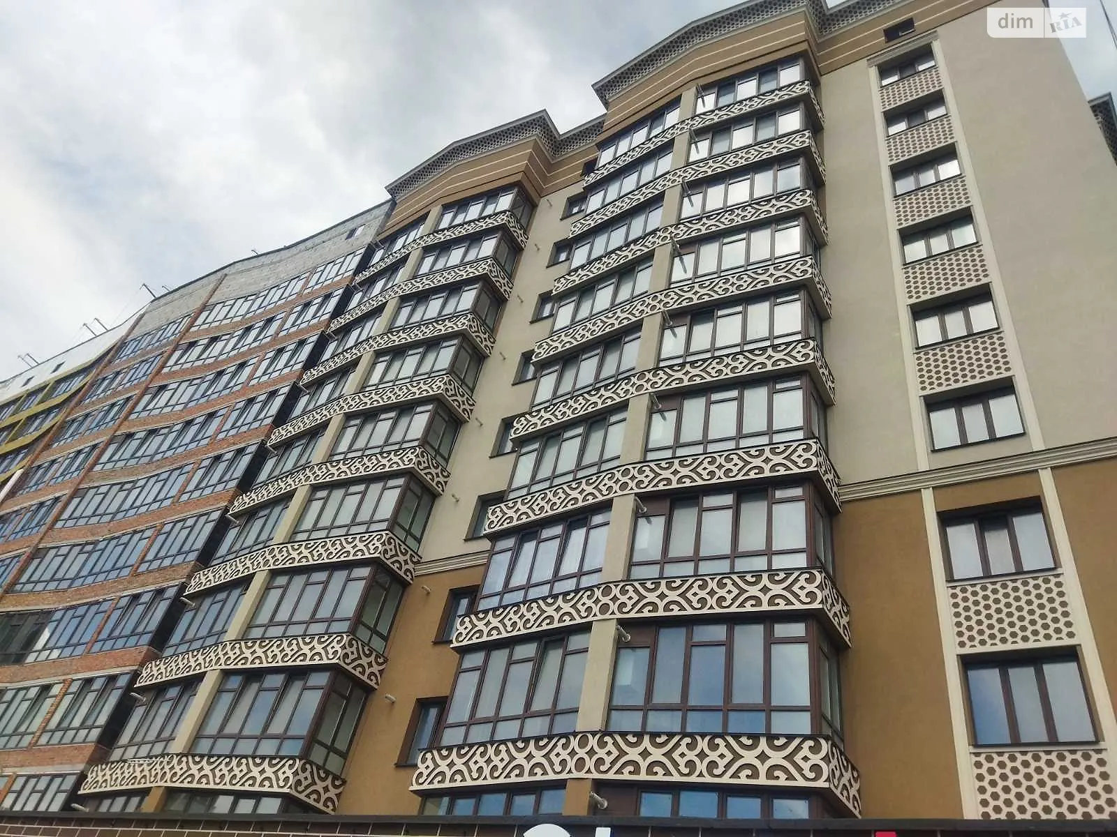 Продается 1-комнатная квартира 43 кв. м в Хмельницком, ул. Проскуровского Подполья - фото 1