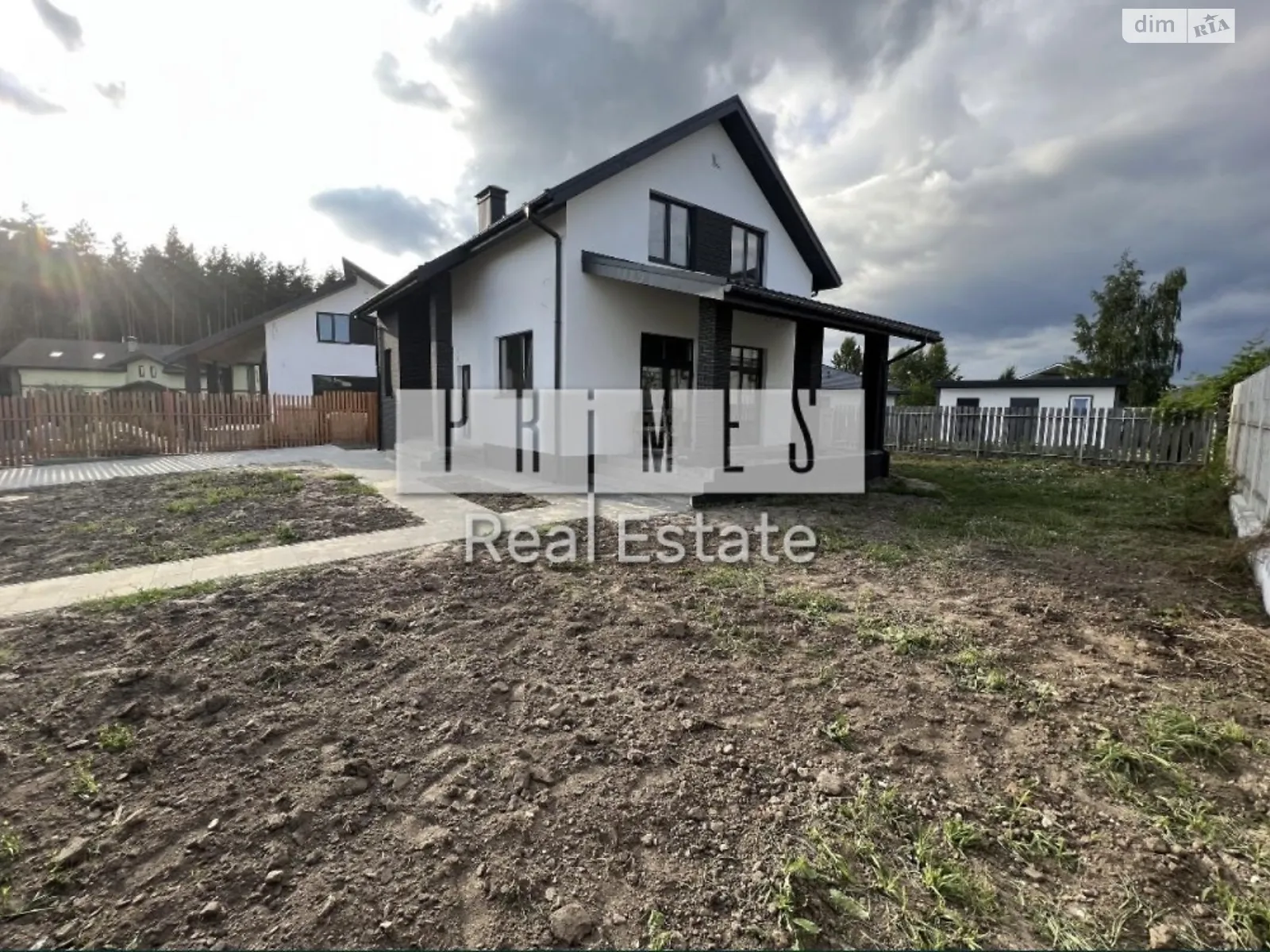 Продается дом на 2 этажа 150 кв. м с камином, цена: 150000 $ - фото 1