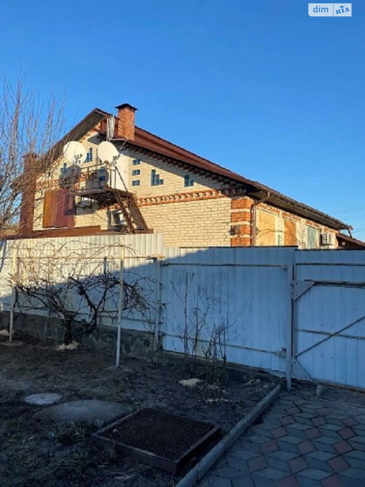 Продається будинок 2 поверховий 120 кв. м з терасою, цена: 135000 $