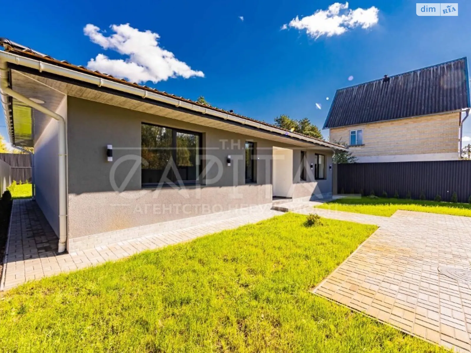 Продается одноэтажный дом 135.1 кв. м с камином, цена: 187500 $ - фото 1