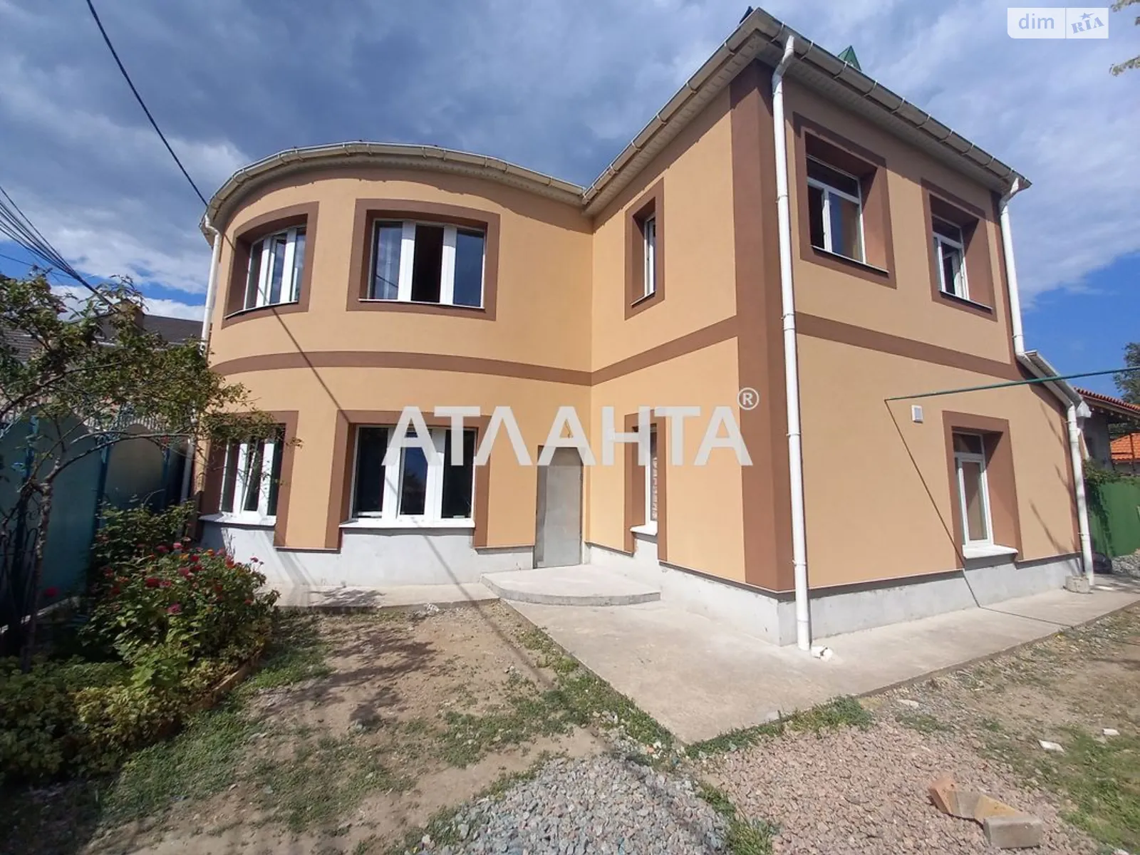 Продается дом на 2 этажа 175 кв. м с мансардой, цена: 250000 $ - фото 1