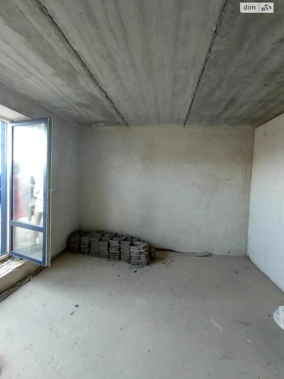 Продается 2-комнатная квартира 56 кв. м в Буче, бул. Леонида Бирюкова, 9 - фото 1