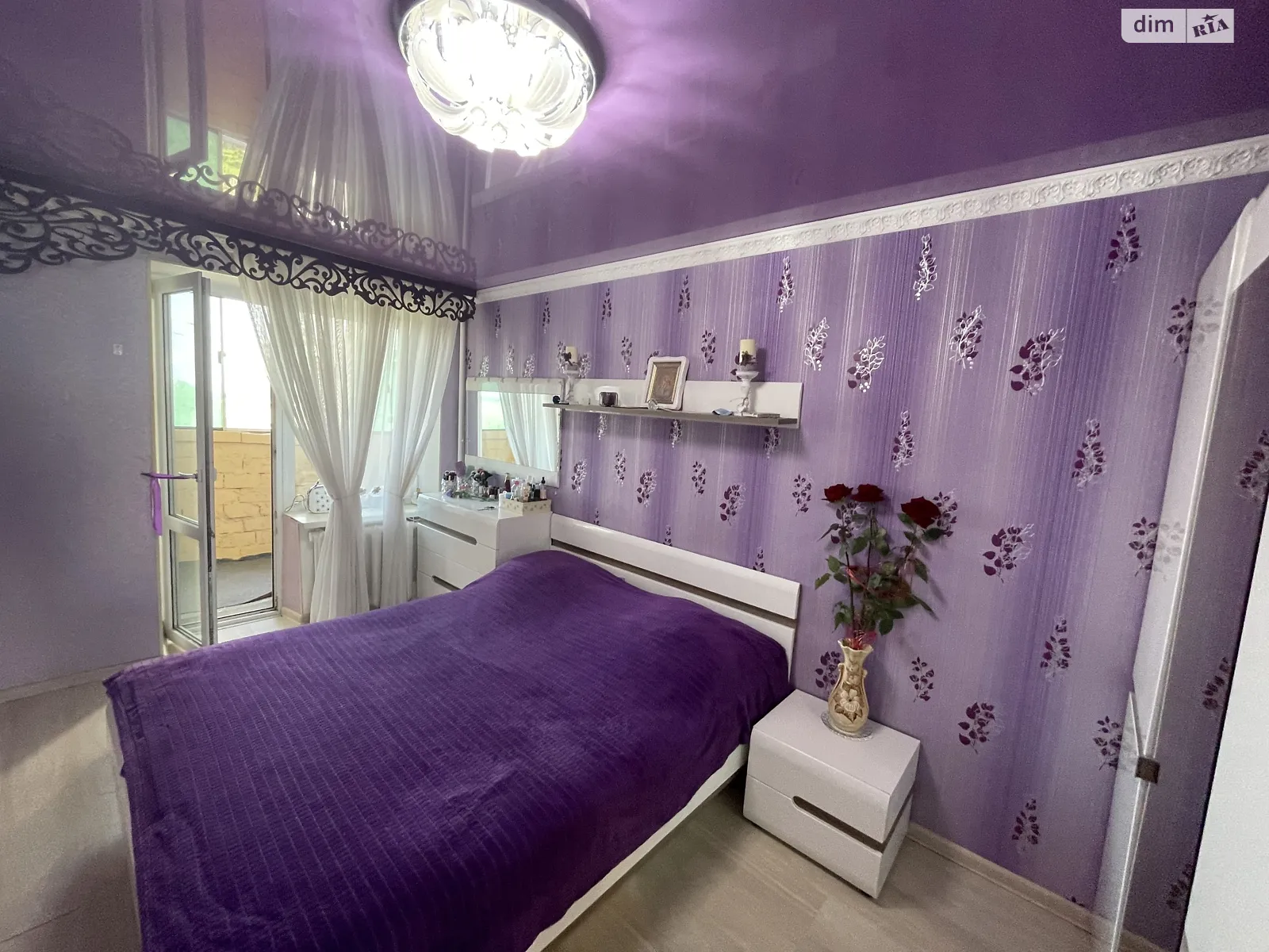 Продается 4-комнатная квартира 79.1 кв. м в Черноморске, ул. Виталия Шума