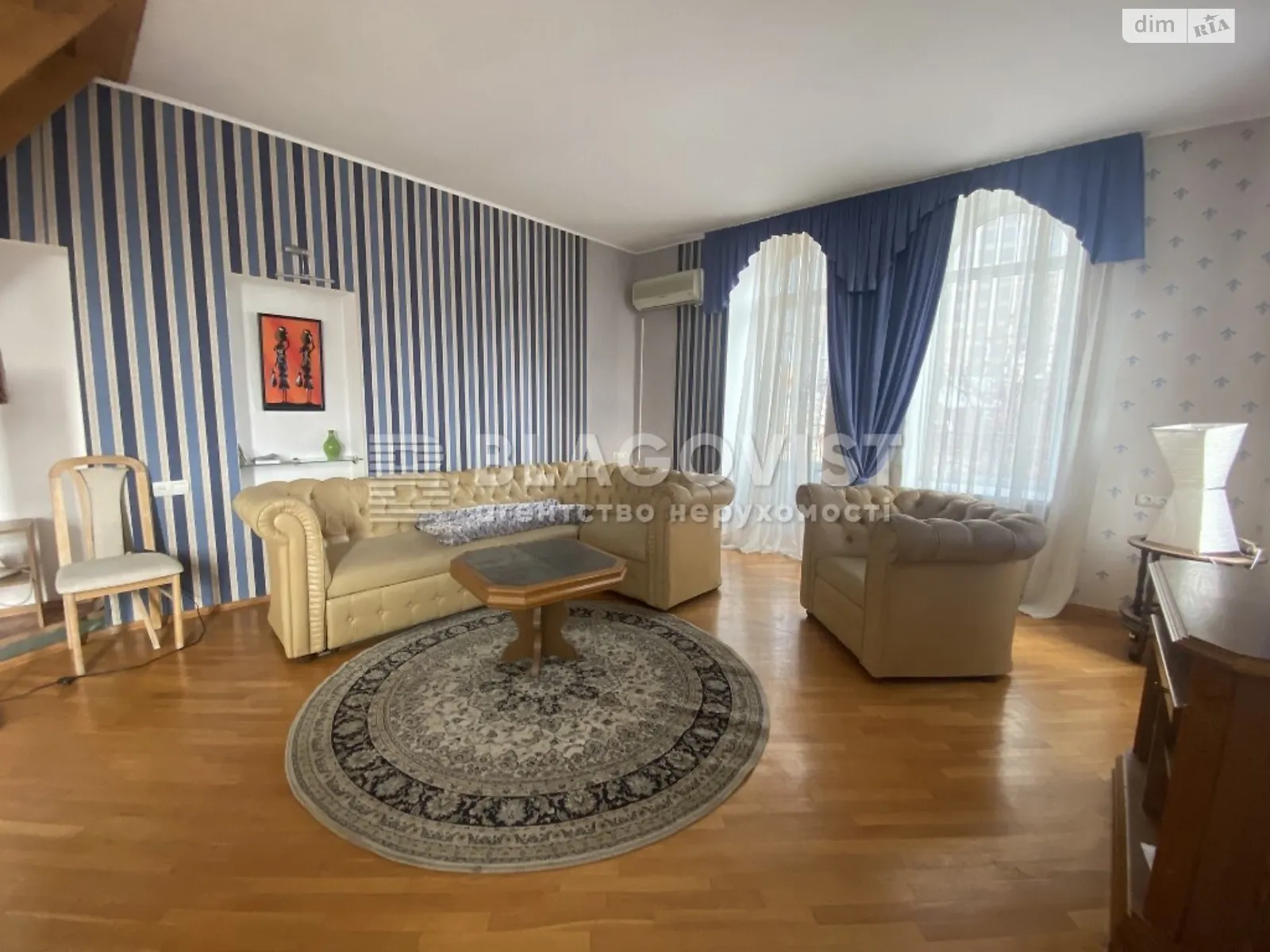 Продается 1-комнатная квартира 63 кв. м в Киеве, цена: 130000 $