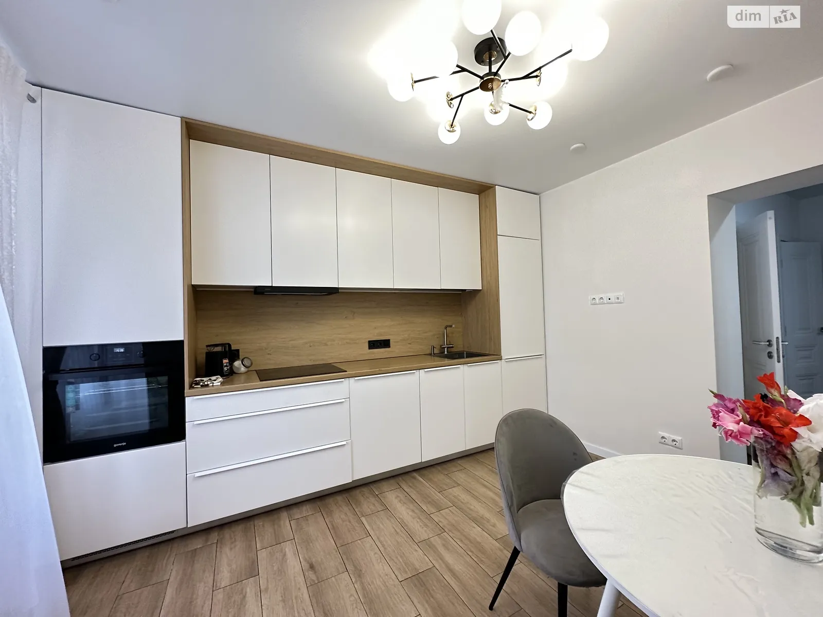 Продається 3-кімнатна квартира 126 кв. м у Хмельницькому, вул. Озерна - фото 1