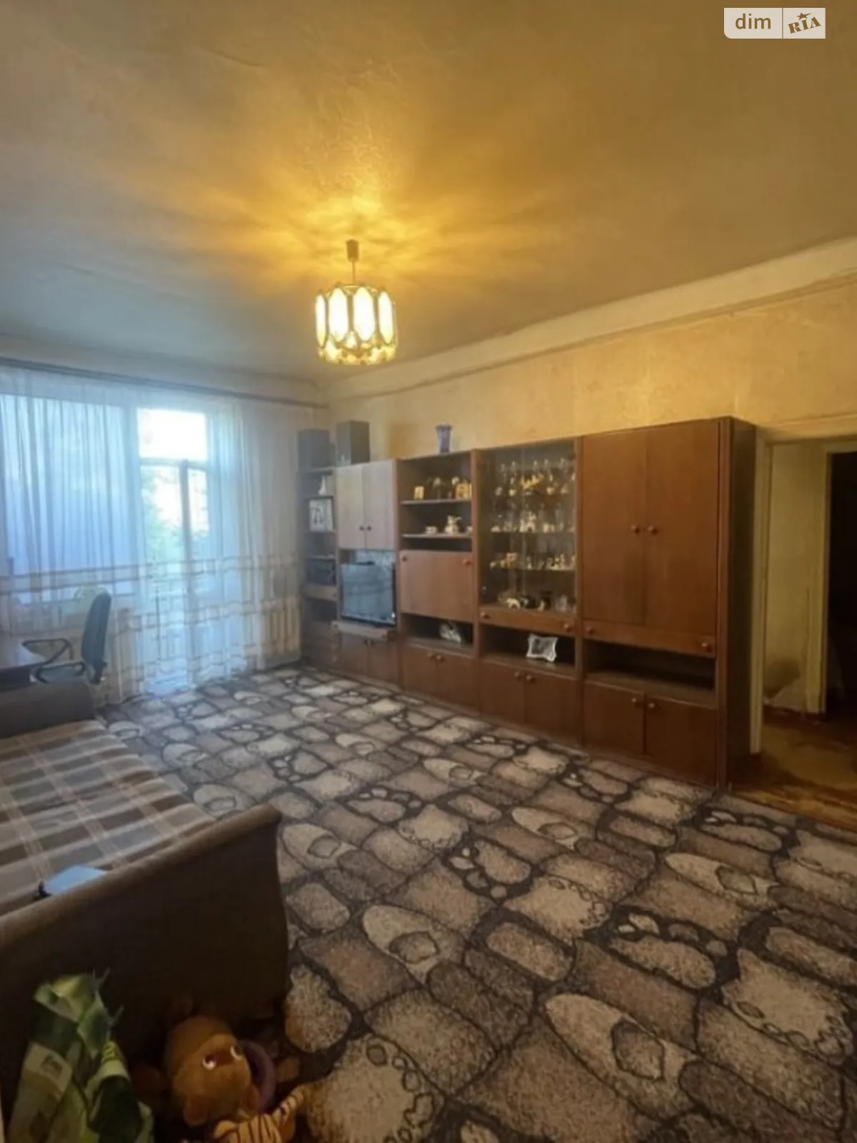Продается 3-комнатная квартира 60 кв. м в Днепре, ул. Решетиловская, 12 - фото 1