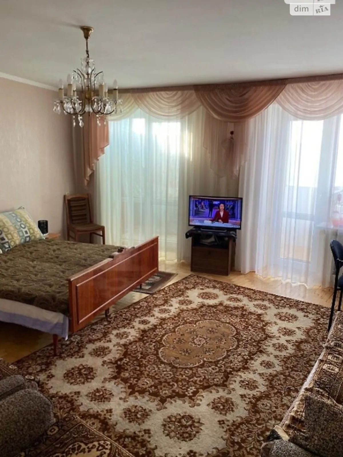 2-комнатная квартира 70 кв. м в Тернополе - фото 1