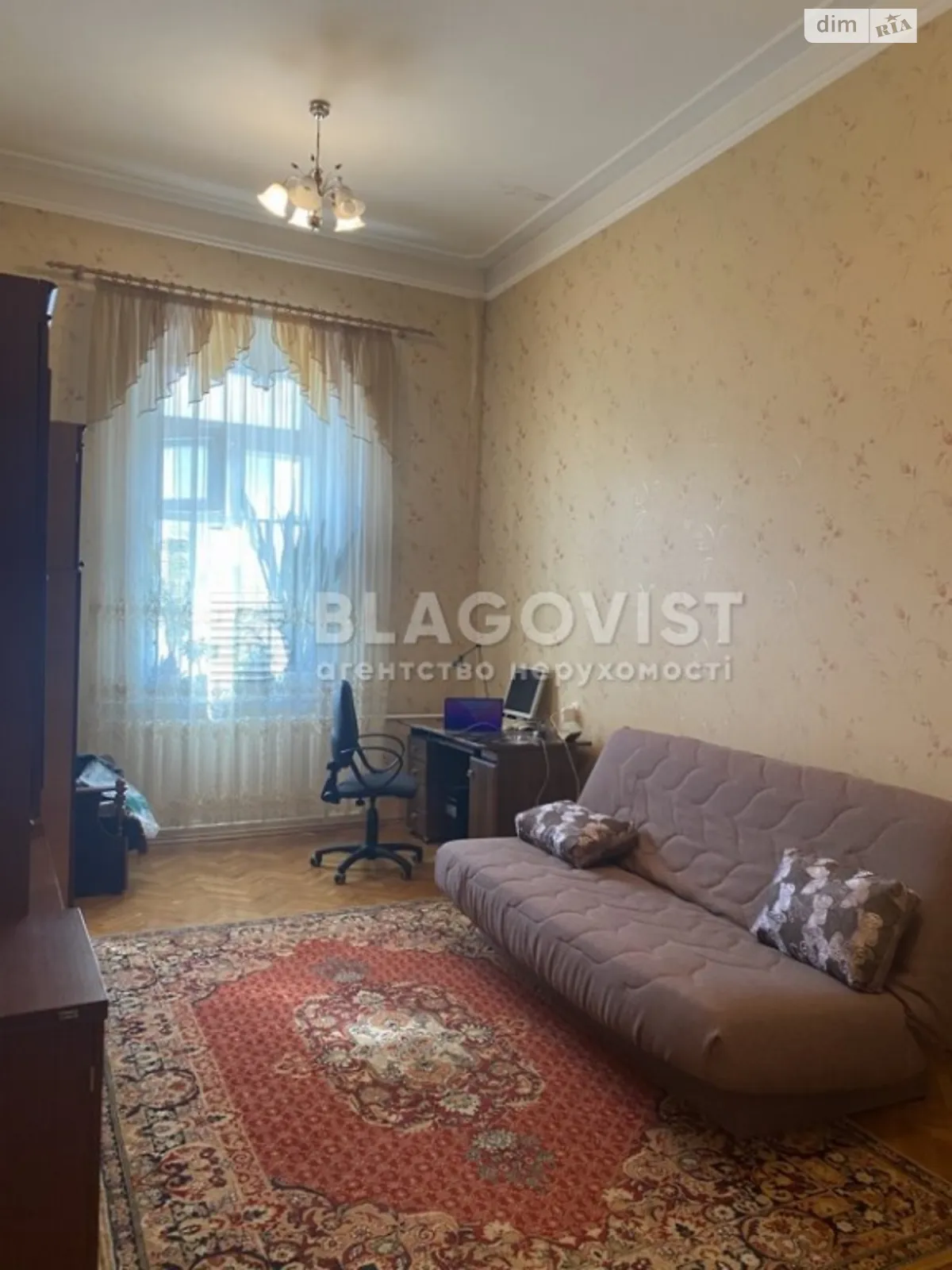 Продается 1-комнатная квартира 78.2 кв. м в Киеве, ул. Олеся Гончара, 88А - фото 1
