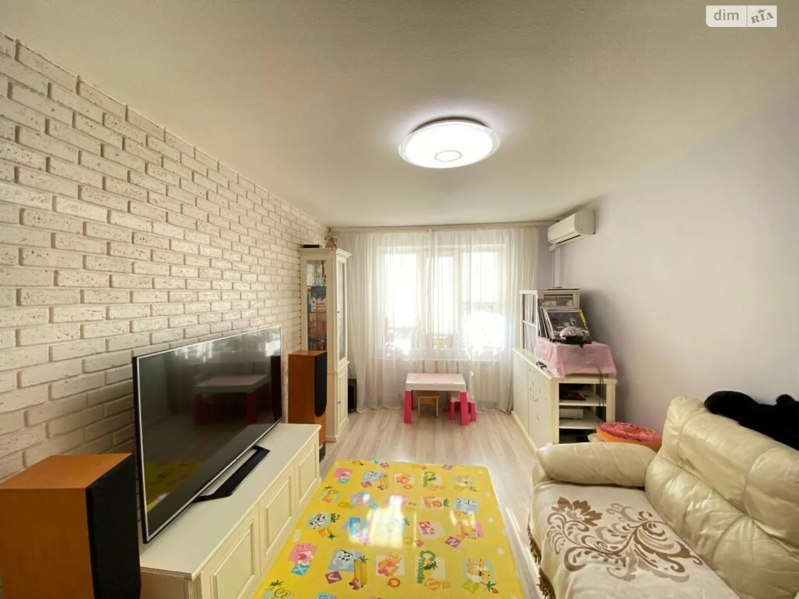 Продается 3-комнатная квартира 70 кв. м в Киеве, ул. Левка Лукьяненко, 13 - фото 1