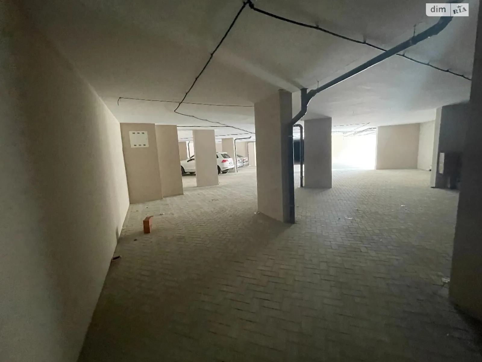 Продается подземный паркинг под легковое авто на 38.71 кв. м - фото 3