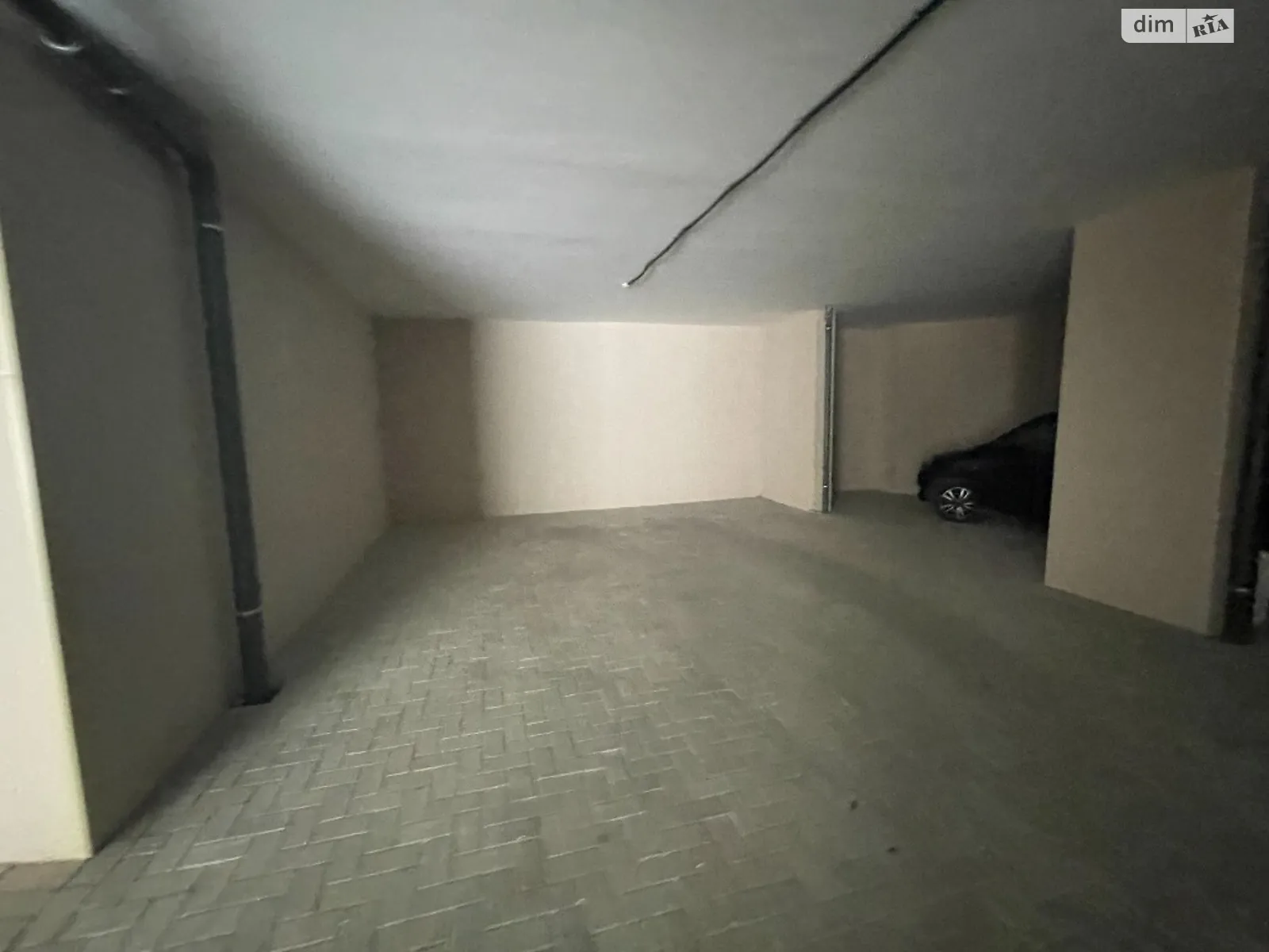 Продается подземный паркинг под легковое авто на 19.03 кв. м - фото 2