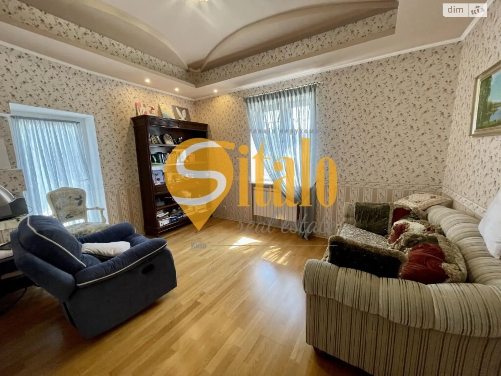 Продається будинок 3 поверховий 385 кв. м з подвалом, цена: 310000 $ - фото 1