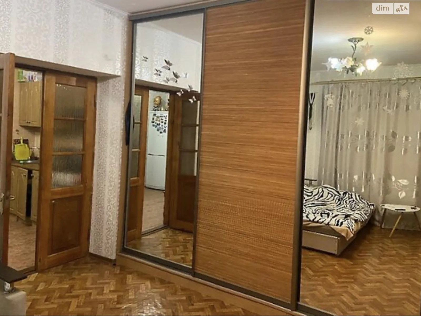 Продається одноповерховий будинок 45 кв. м з гаражем, цена: 38000 $