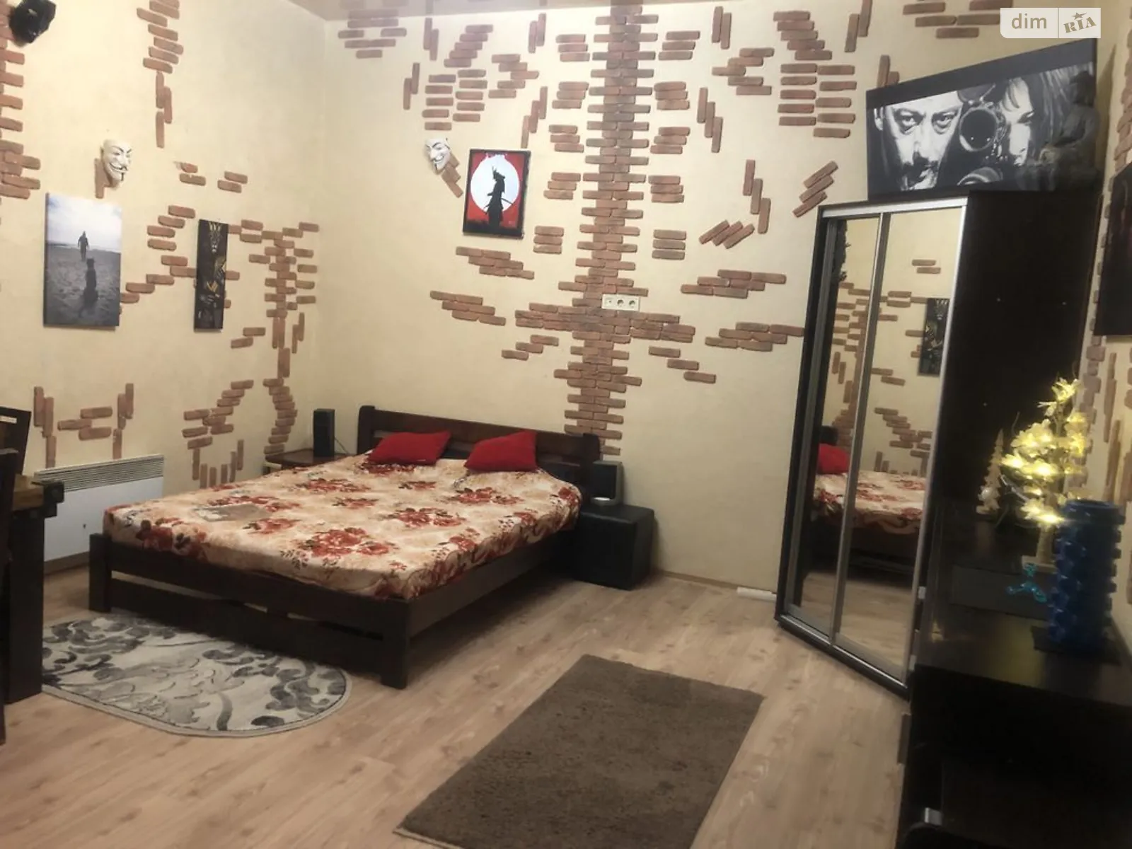 Продается 1-комнатная квартира 30.1 кв. м в Одессе, ул. Мясоедовская
