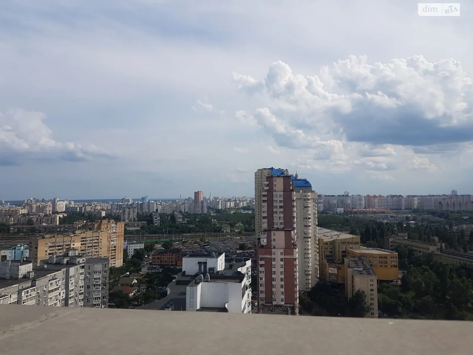Продается 4-комнатная квартира 225 кв. м в Киеве, пер. Лобачевского, 7 - фото 1