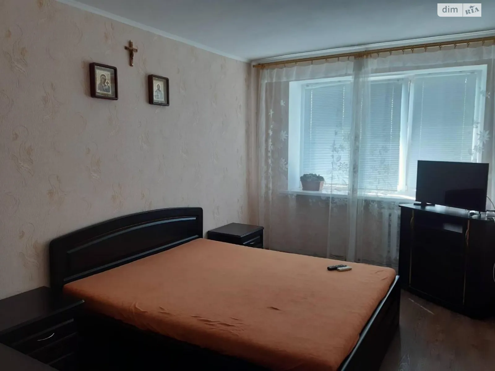 Продается 3-комнатная квартира 61 кв. м в Черноморске, ул. Парковая