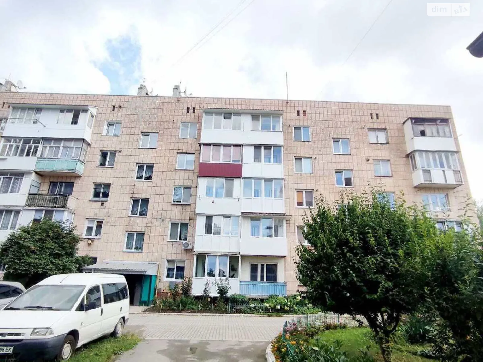 Продается 4-комнатная квартира 76.4 кв. м в Заводском, цена: 42000 $ - фото 1