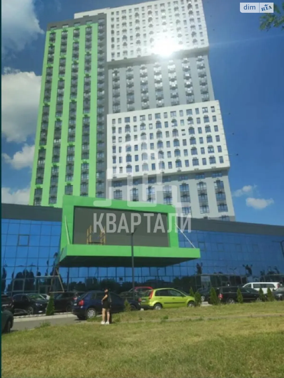 Продается 3-комнатная квартира 87 кв. м в Киеве, Харьковское шоссе, 210