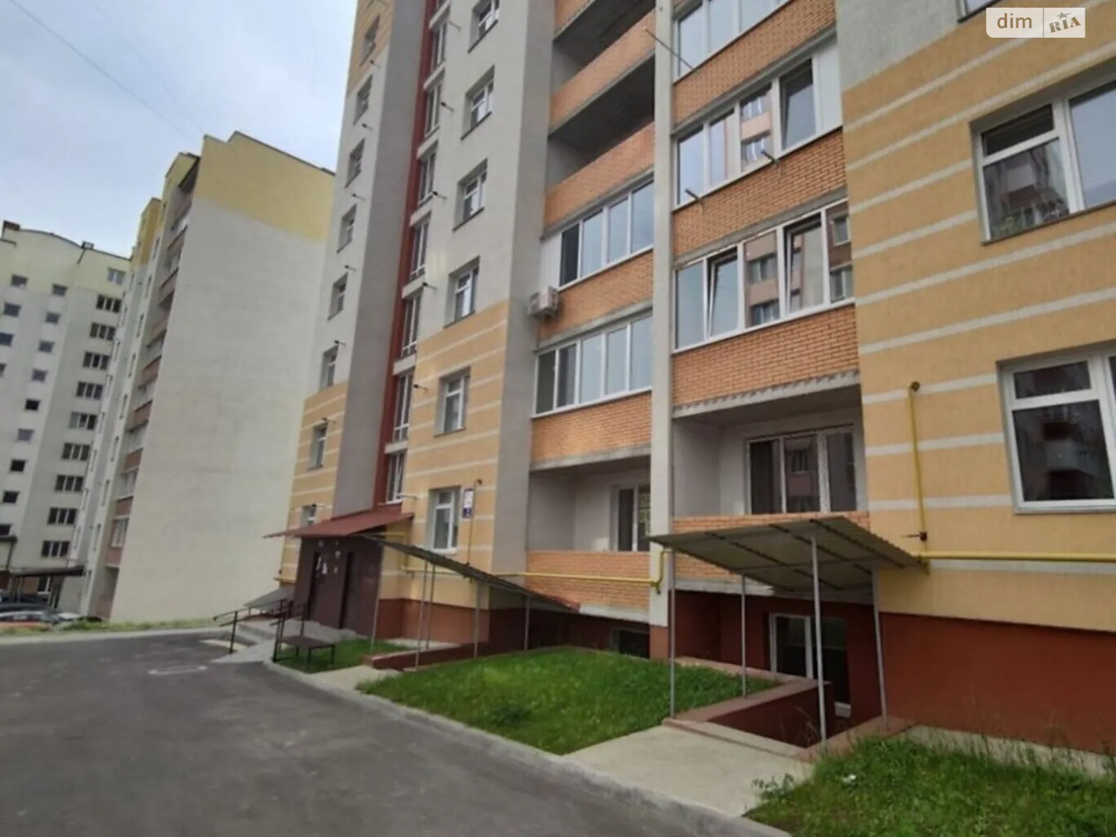 Продается 1-комнатная квартира 51 кв. м в Хмельницком, ул. Озерная - фото 1