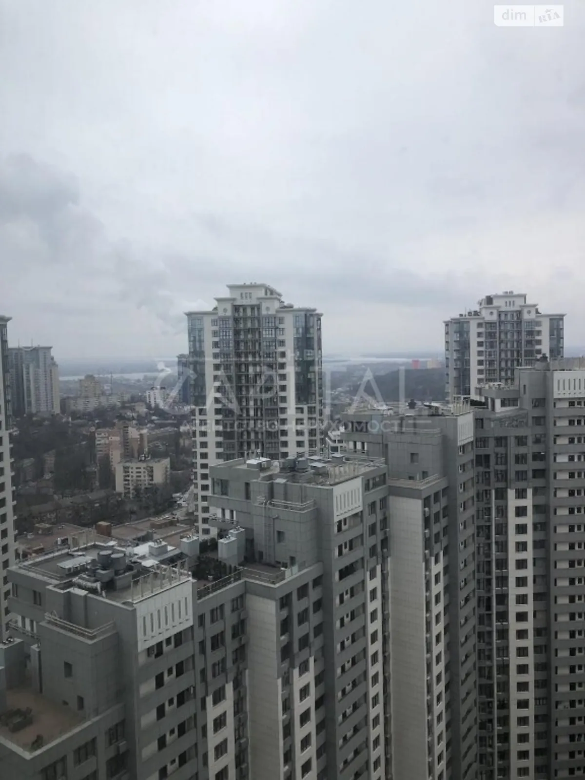 Продается 3-комнатная квартира 109 кв. м в Киеве, ул. Андрея Верхогляда(Драгомирова) - фото 1