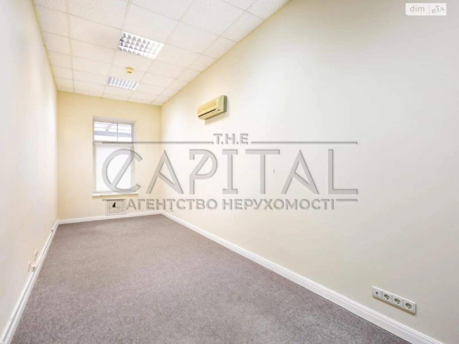 Сдается в аренду офис 450 кв. м в бизнес-центре, цена: 5000 $ - фото 1