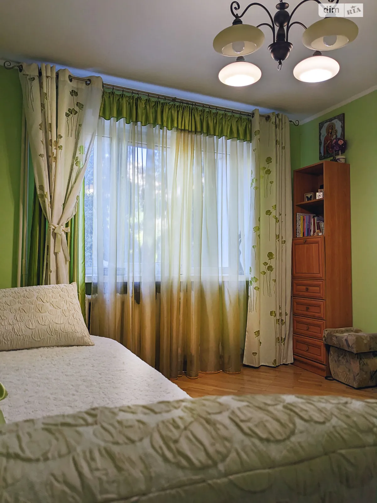 3-комнатная квартира 80 кв. м в Луцке, просп. Молодежи, 8А - фото 1