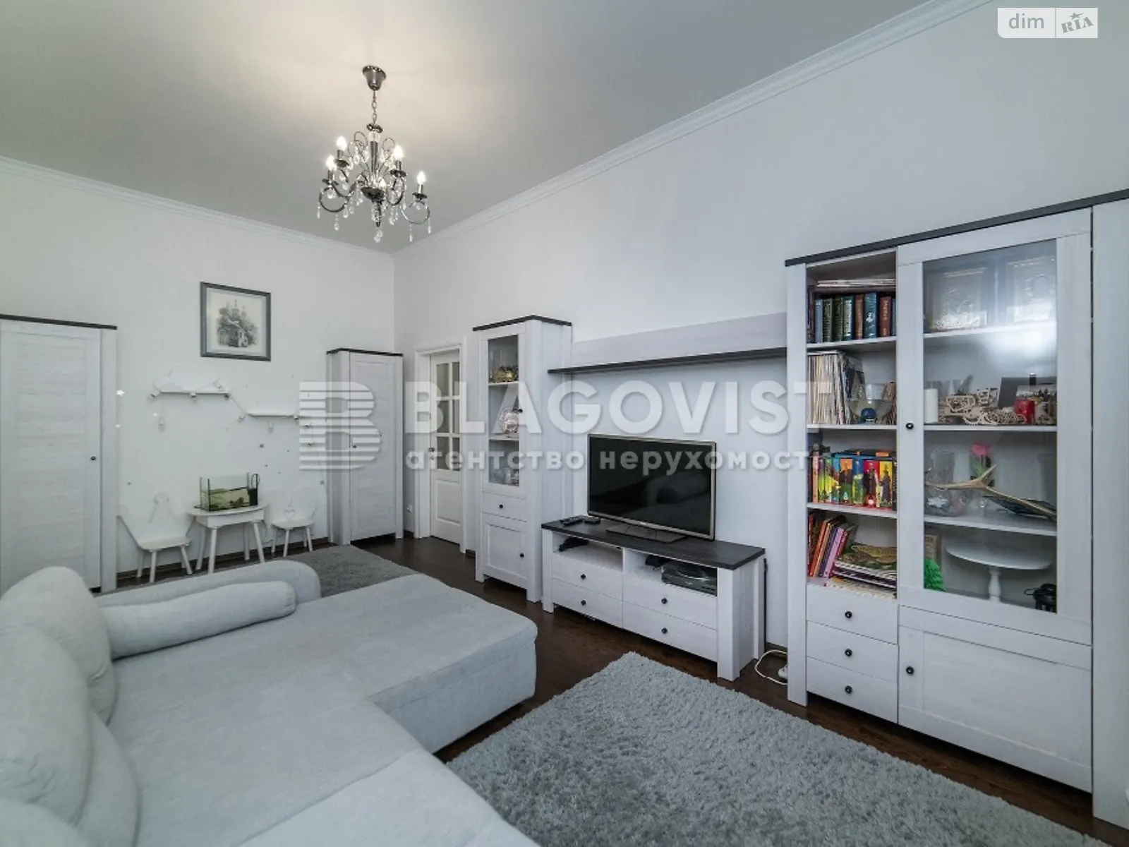 Продается 2-комнатная квартира 53.4 кв. м в Киеве, ул. Петра Сагайдачного, 16Б