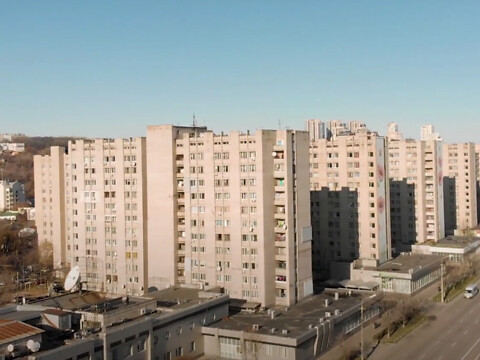 Продается 2-комнатная квартира 45 кв. м в Днепре, просп. Победы