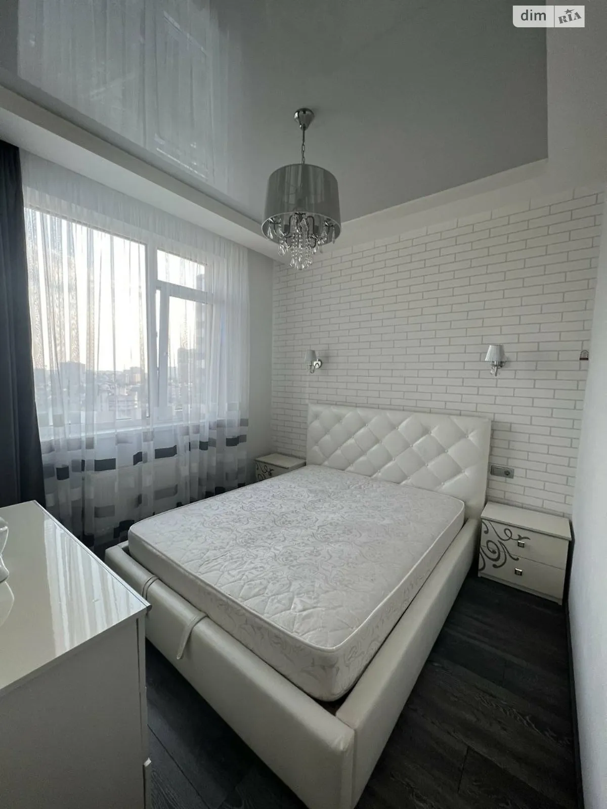 Продается 1-комнатная квартира 47 кв. м в Одессе - фото 2