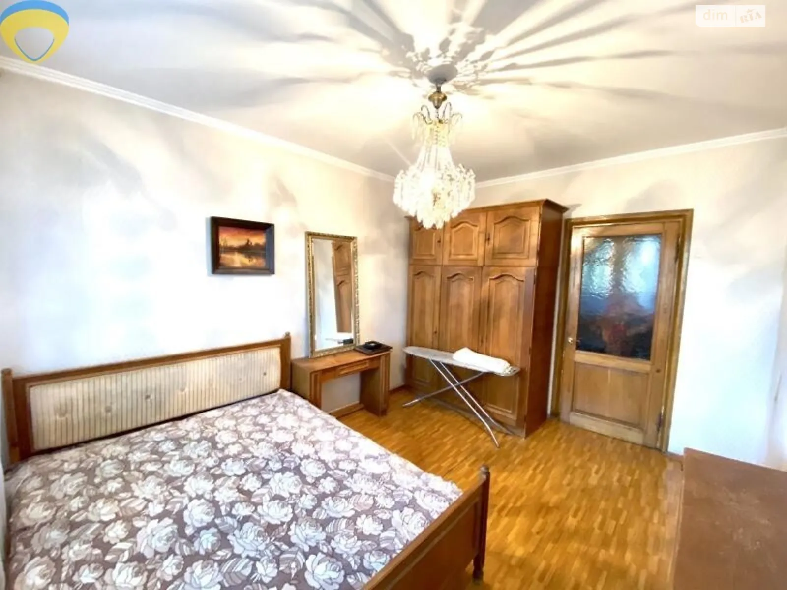 Продается 3-комнатная квартира 63 кв. м в Одессе, ул. Академика Королева, 64
