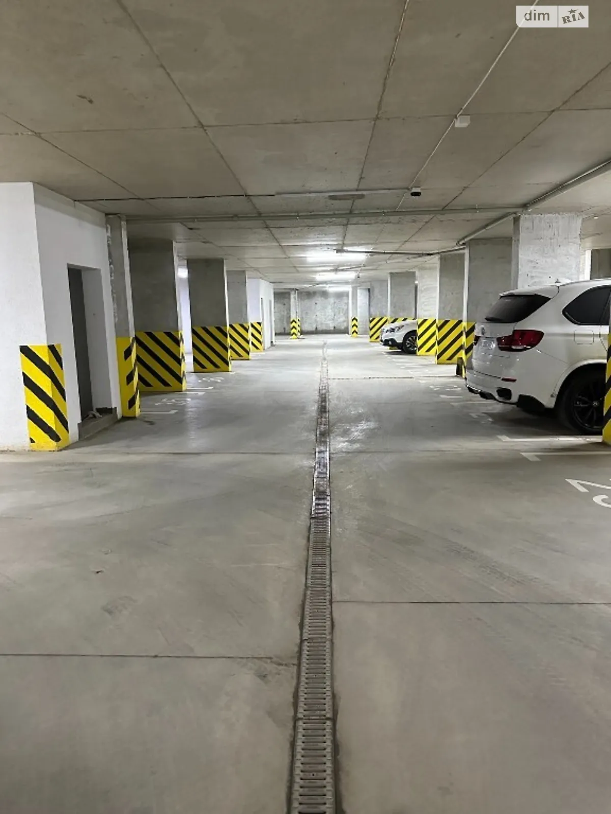 Здається в оренду підземний паркінг під легкове авто на 22 кв. м - фото 3