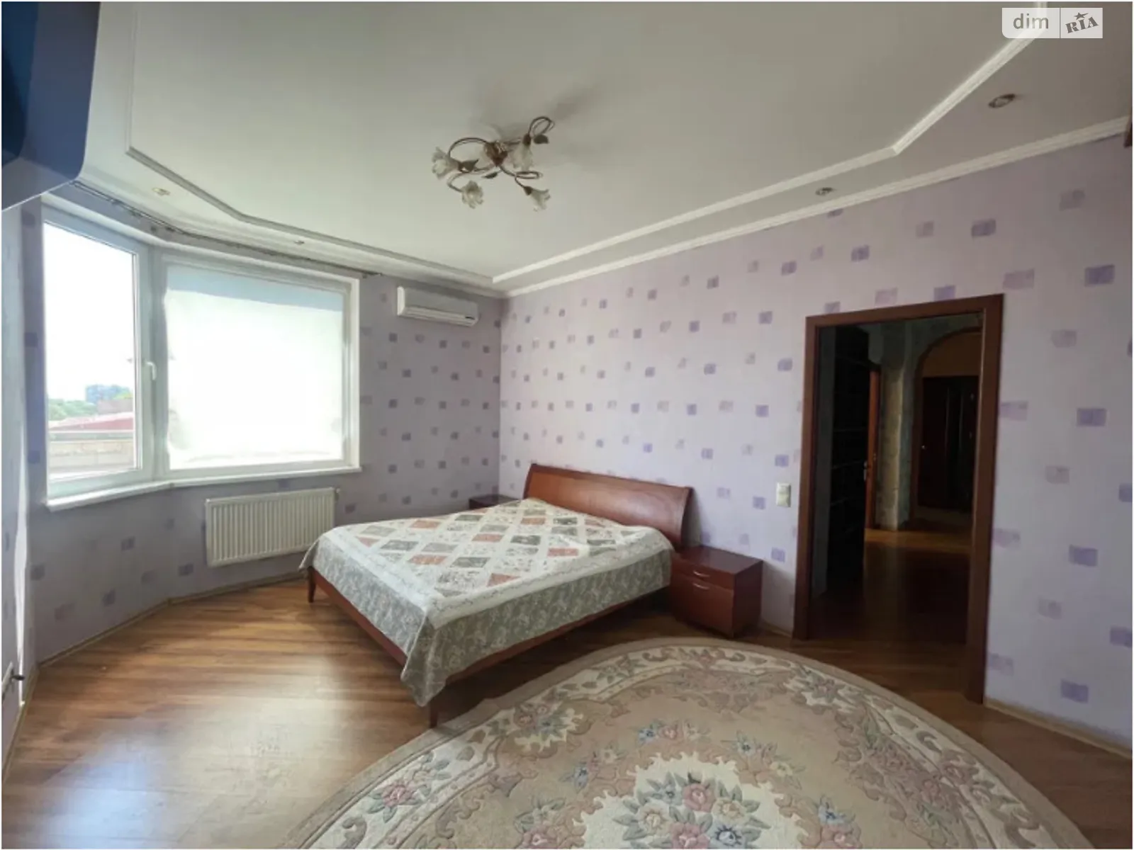 Продается 2-комнатная квартира 76.4 кв. м в Одессе, ул. Среднефонтанская - фото 1