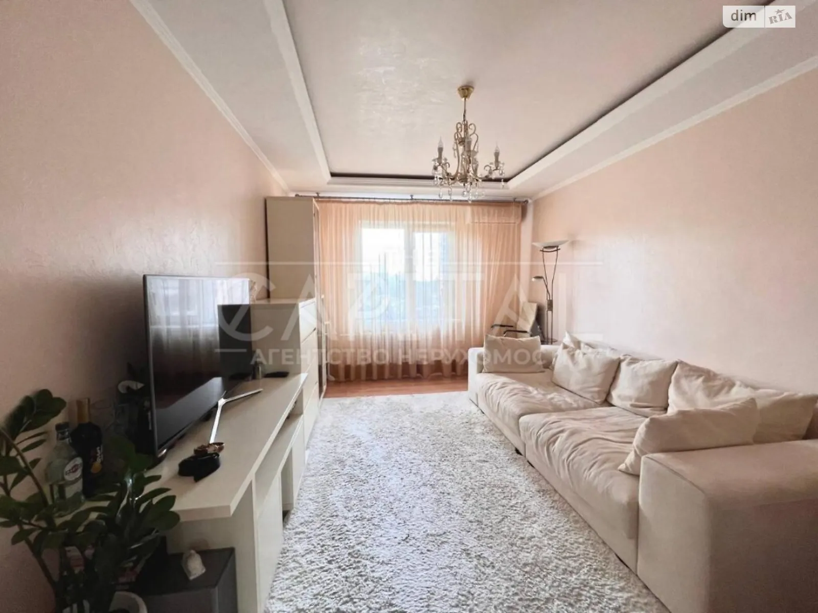 Продается 3-комнатная квартира 98 кв. м в Киеве, ул. Александры Экстер(Марины Цветаевой), 9Б