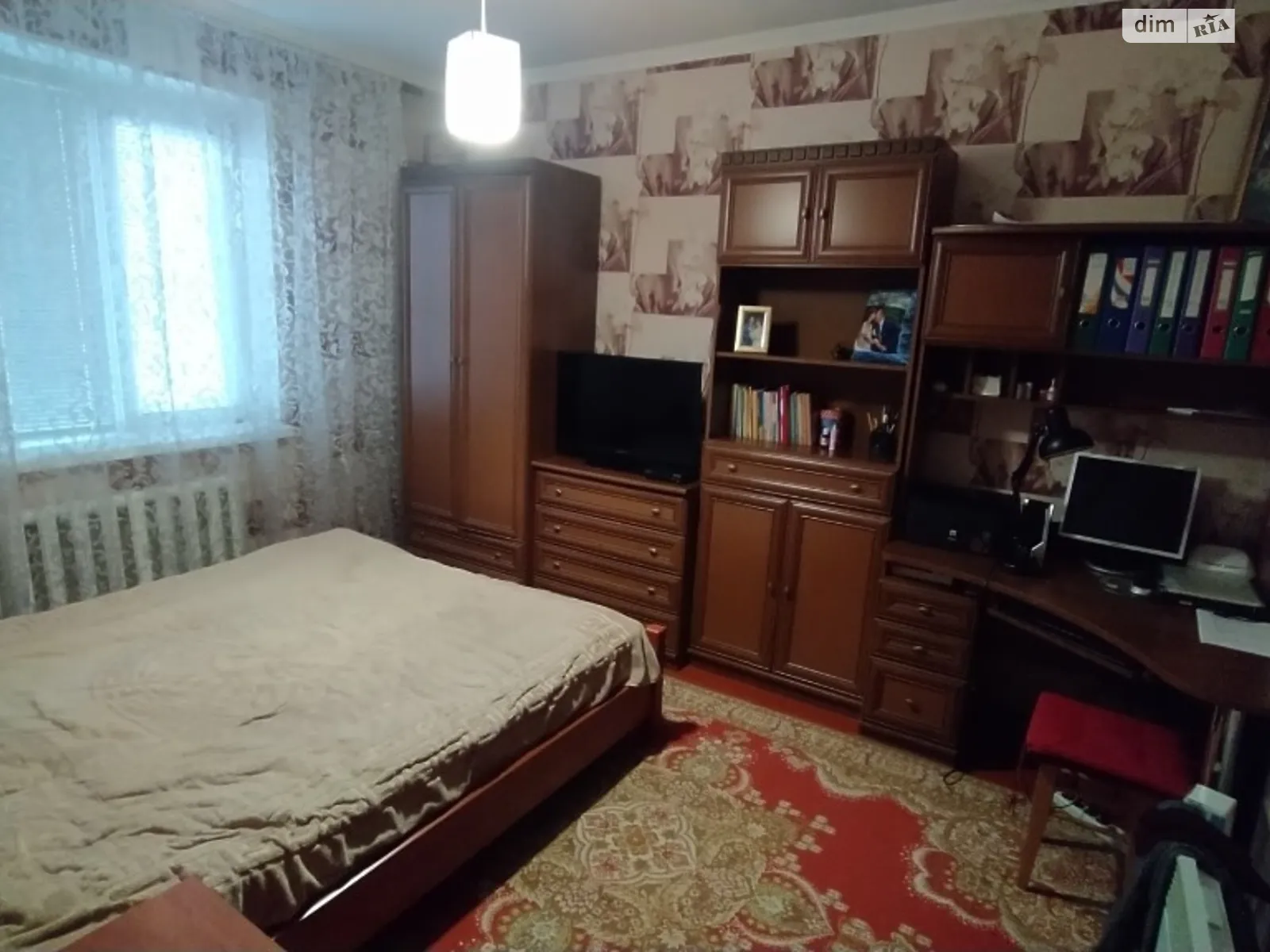 Продается 4-комнатная квартира 80 кв. м в Хмельницком, ул. Романа Шухевича(Курчатова)