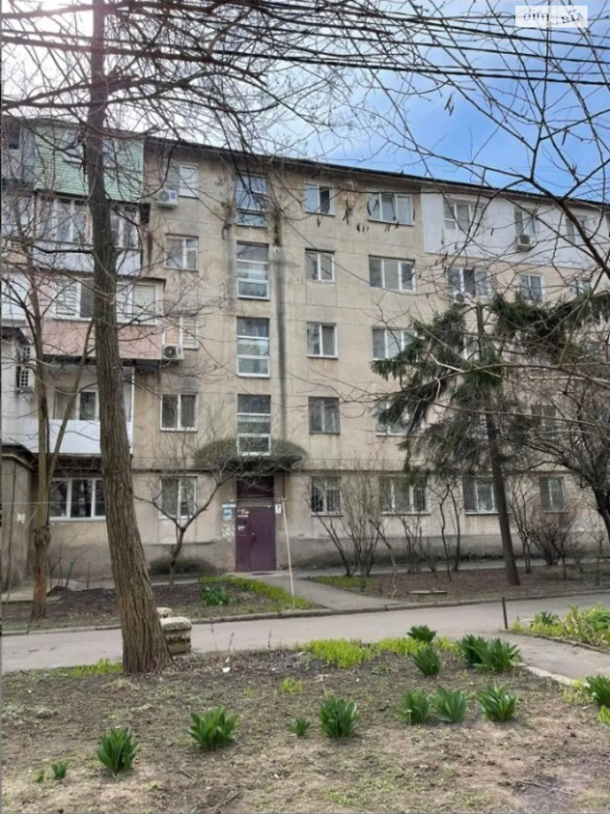 Продается 2-комнатная квартира 46 кв. м в Одессе, ул. Ицхака Рабина