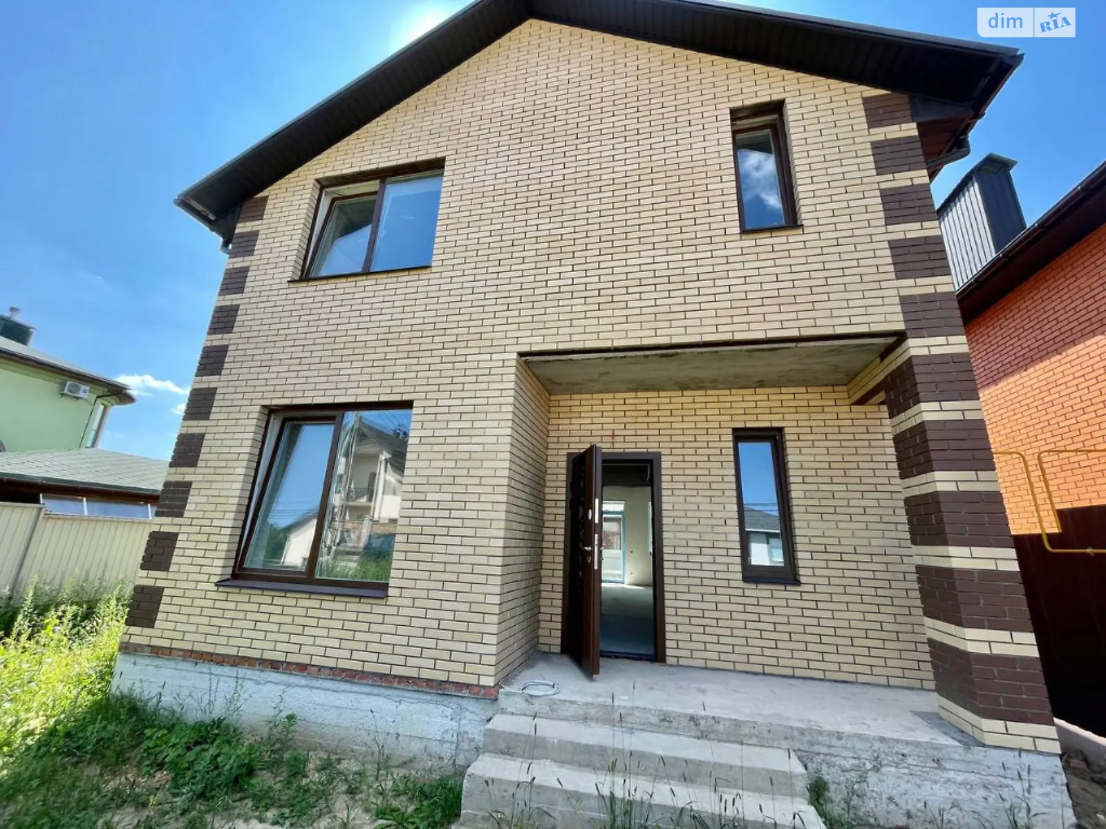 Продається будинок 2 поверховий 115 кв. м з гаражем, цена: 114998 $