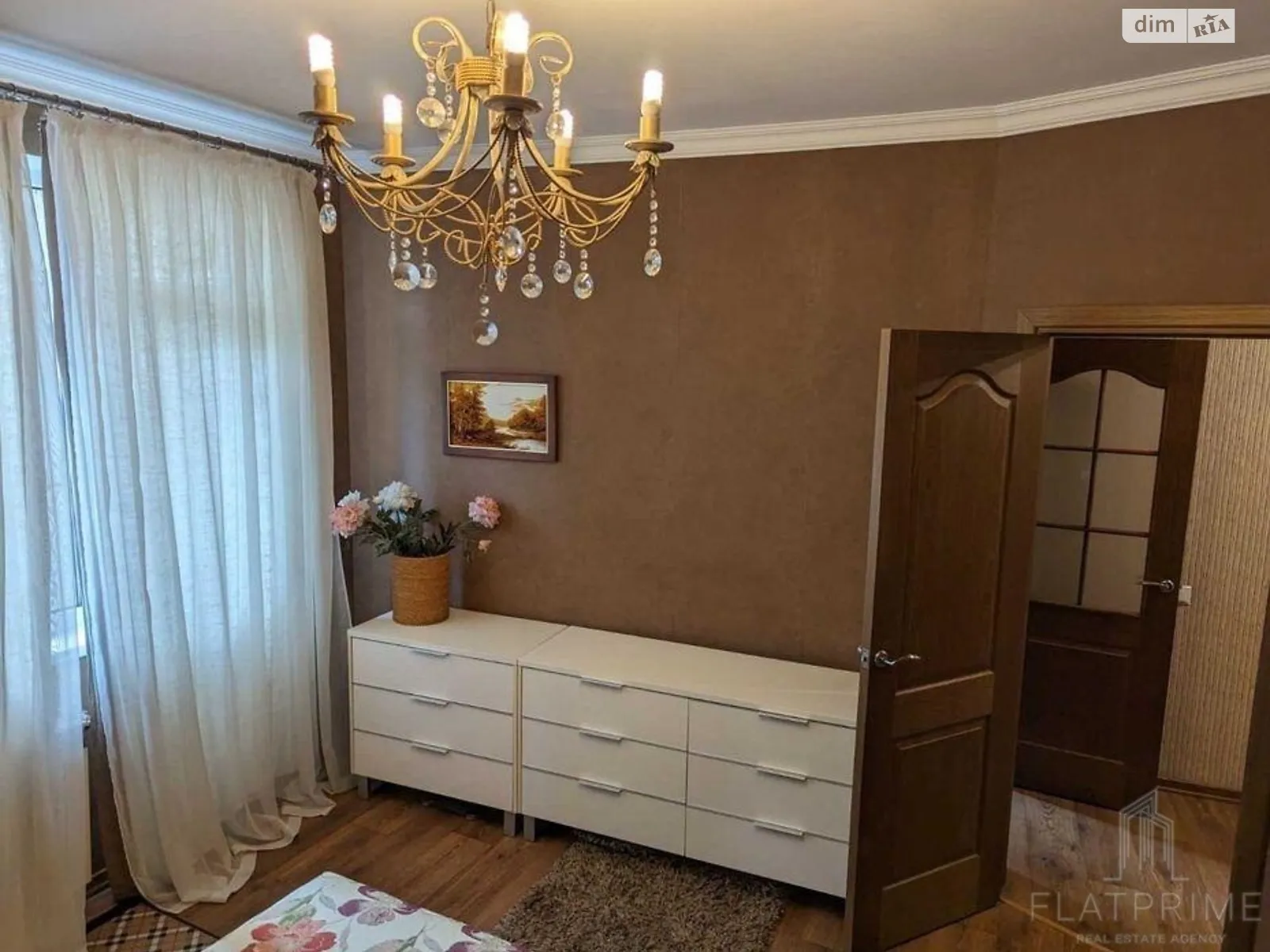 Продается 1-комнатная квартира 57 кв. м в Киеве, наб. Днепровская, 19А