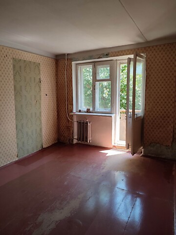 Продается 2-комнатная квартира 44 кв. м в Херсоне, ул. Университетская