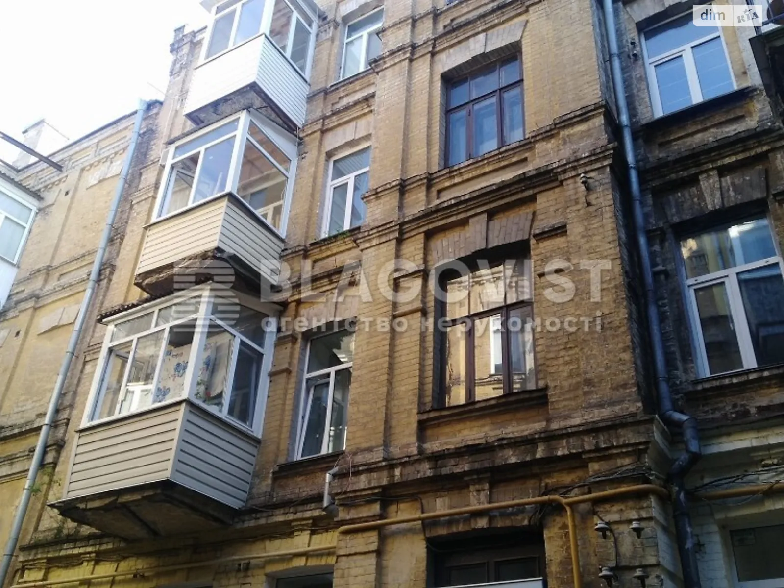 Продается 2-комнатная квартира 32 кв. м в Киеве, ул. Владимирская, 7