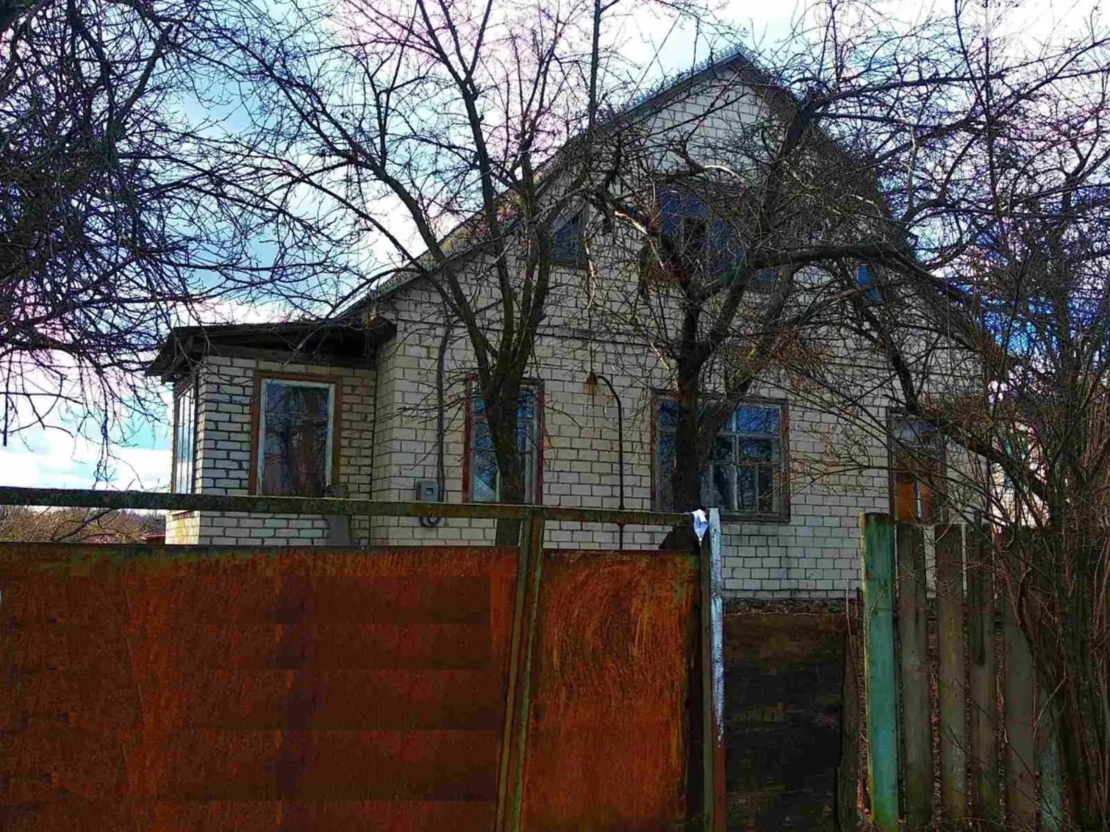 Продается одноэтажный дом 93.6 кв. м с камином, цена: 10500 $