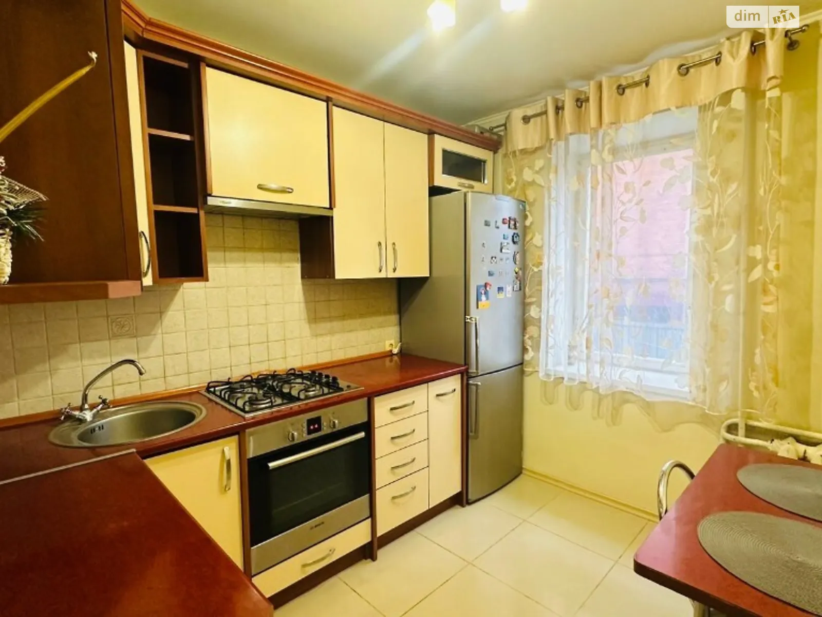 1-комнатная квартира 36 кв. м в Тернополе, цена: 7000 грн