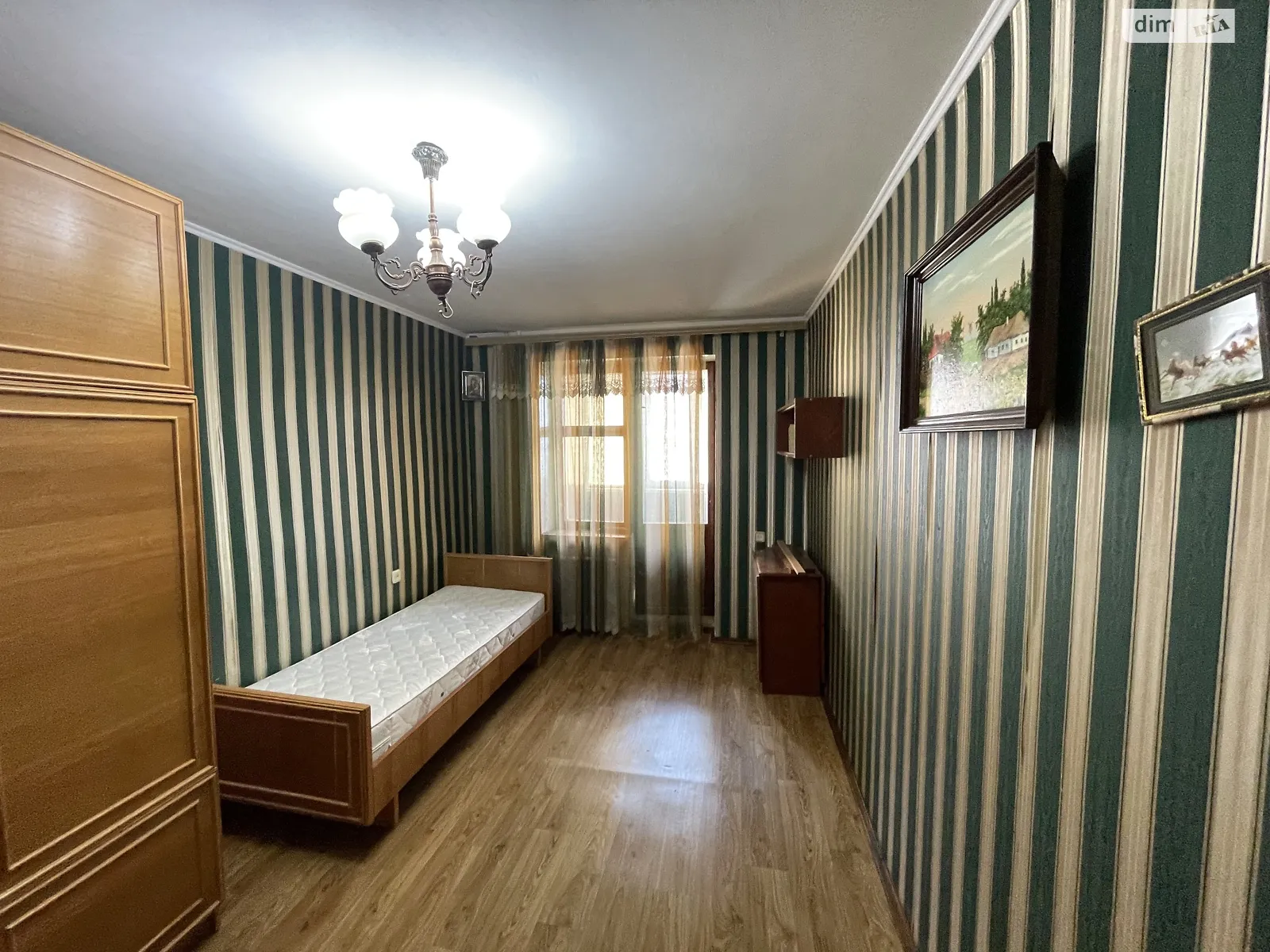Продается 2-комнатная квартира 52.4 кв. м в Черноморске, ул. Виталия Шума - фото 1