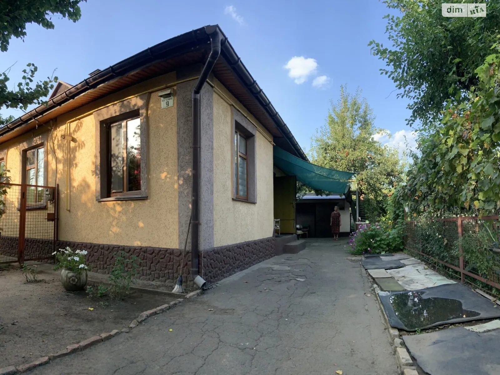 Продается одноэтажный дом 70 кв. м с бассейном, цена: 52500 $ - фото 1