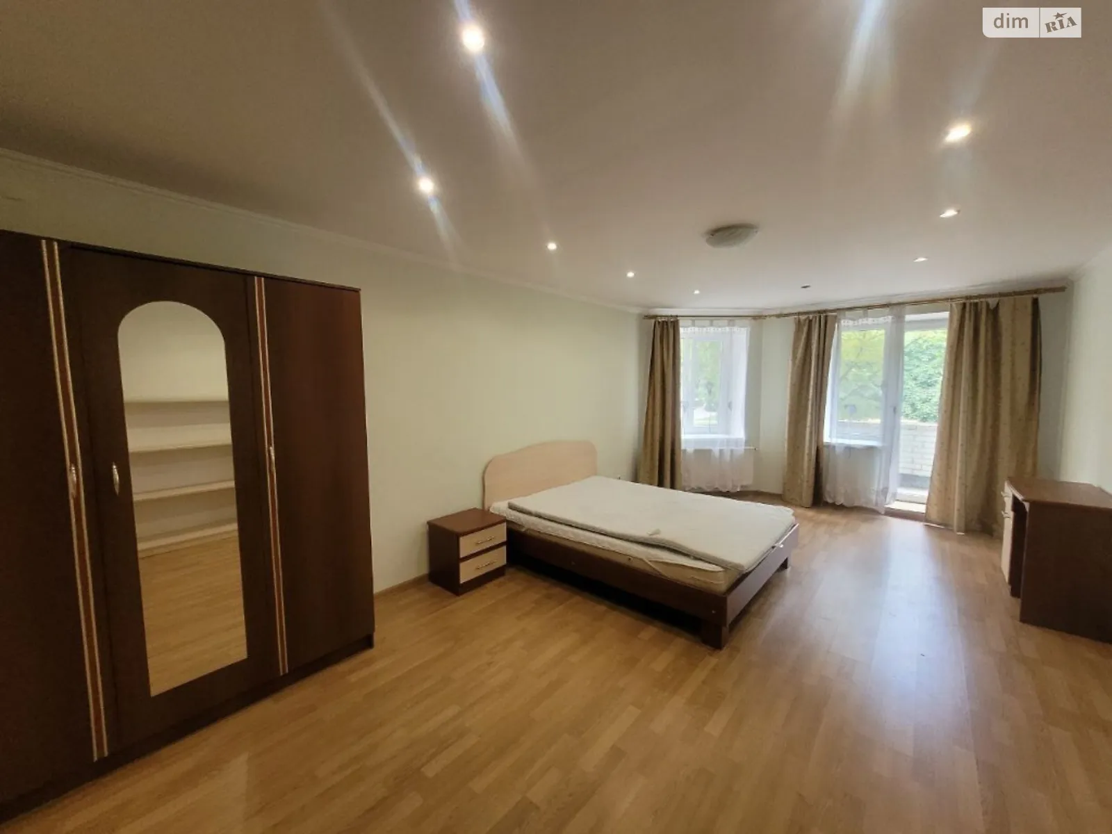 3-кімнатна квартира 93 кв. м у Тернополі, цена: 77000 $ - фото 1