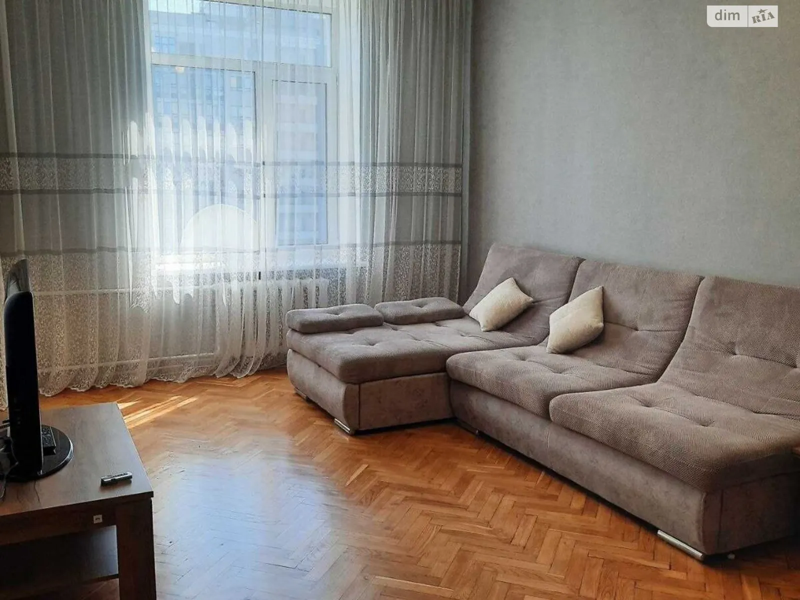 Продается 2-комнатная квартира 56 кв. м в Харькове, ул. Павловская, 2 - фото 1