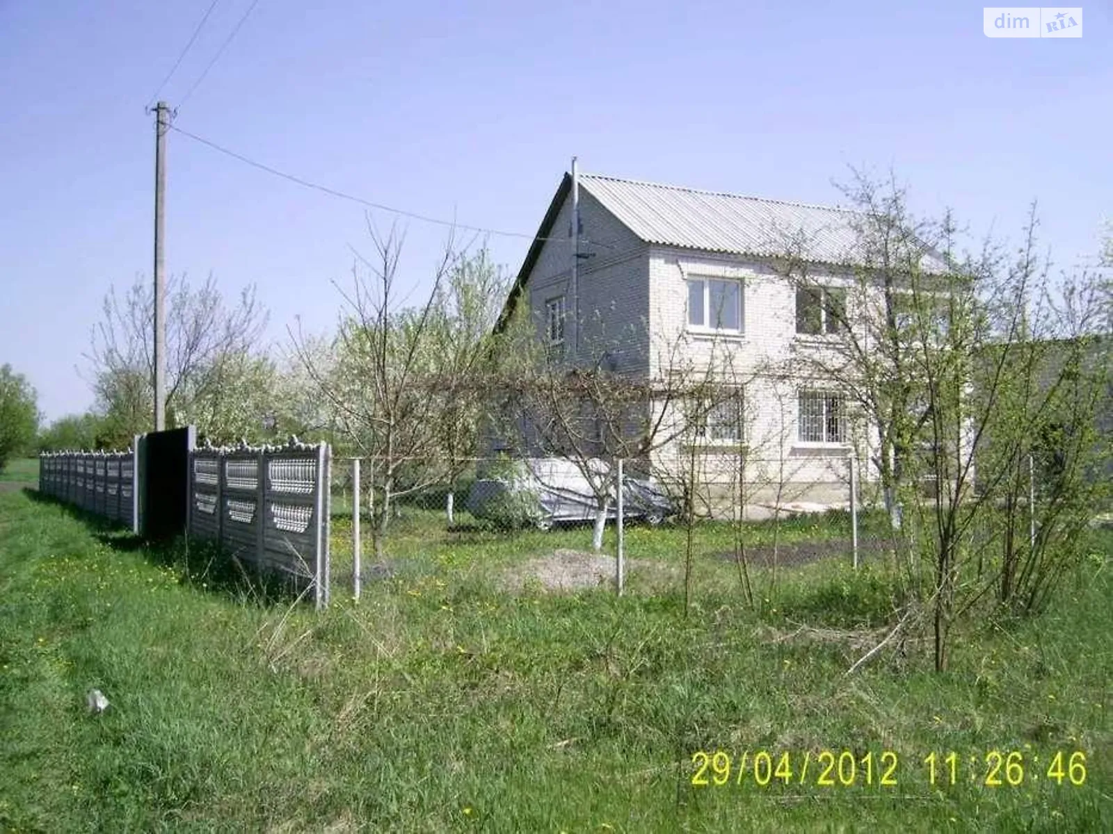 Продается дом на 2 этажа 136 кв. м с беседкой, цена: 45000 $ - фото 1