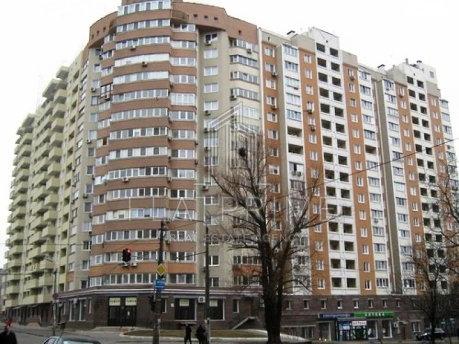 Продается 2-комнатная квартира 67 кв. м в Киеве, ул. Смелянская, 15