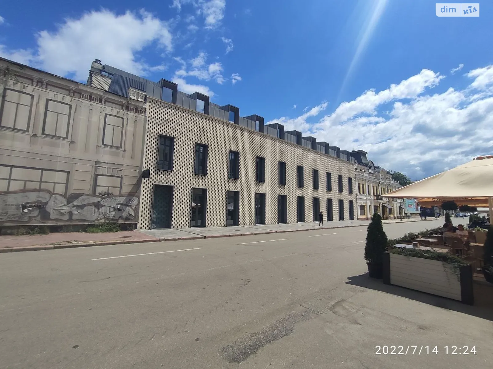 Продается офис 197 кв. м в бизнес-центре, цена: 1300000 $ - фото 1