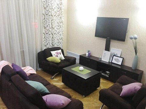 Продается 1-комнатная квартира 50 кв. м в Киеве, ул. Михайловская