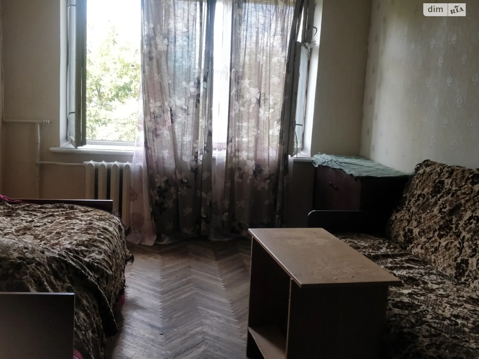 Здається в оренду кімната 35 кв. м у Києві, цена: 3599 грн